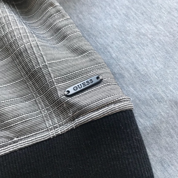 Guess silver crew neck sweater with ribbed sides - Picture 3 of 4